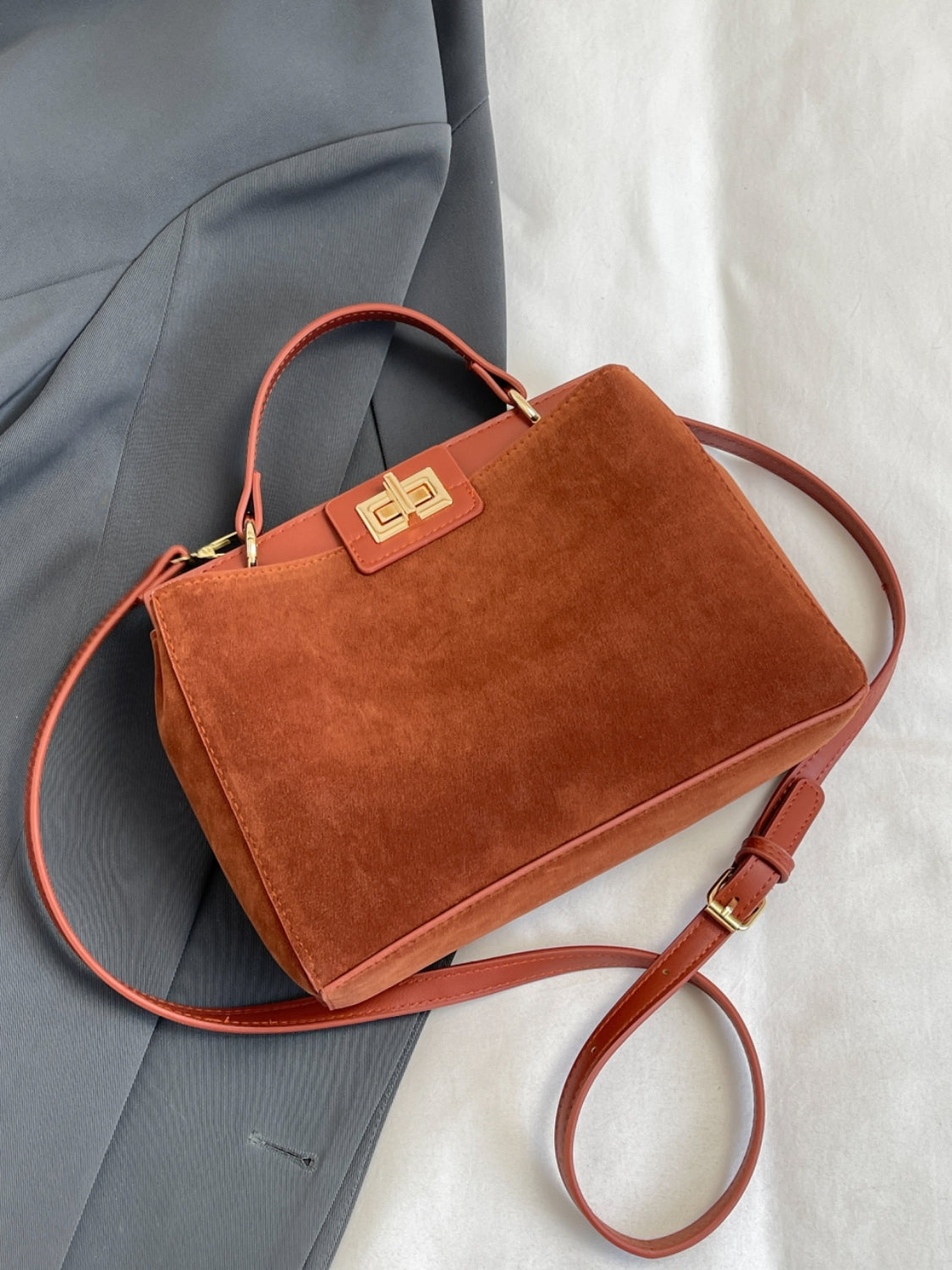 Atreoo – Solid Color Handbag with Removable Strap