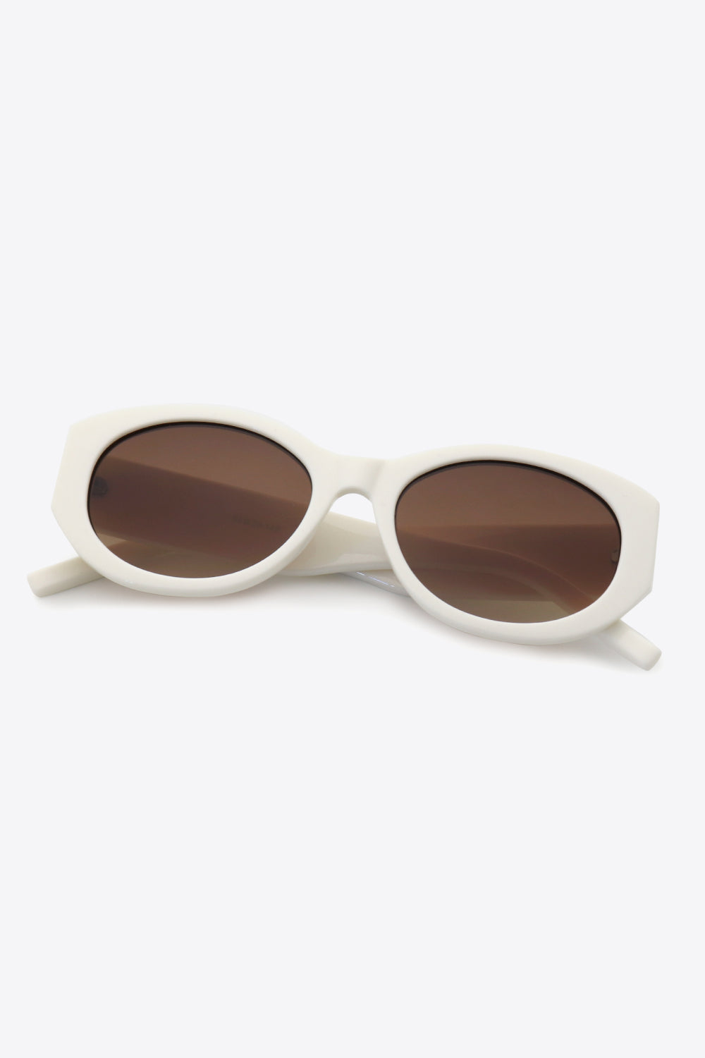 Atreoo – UV400 Polycarbonate Sunglasses