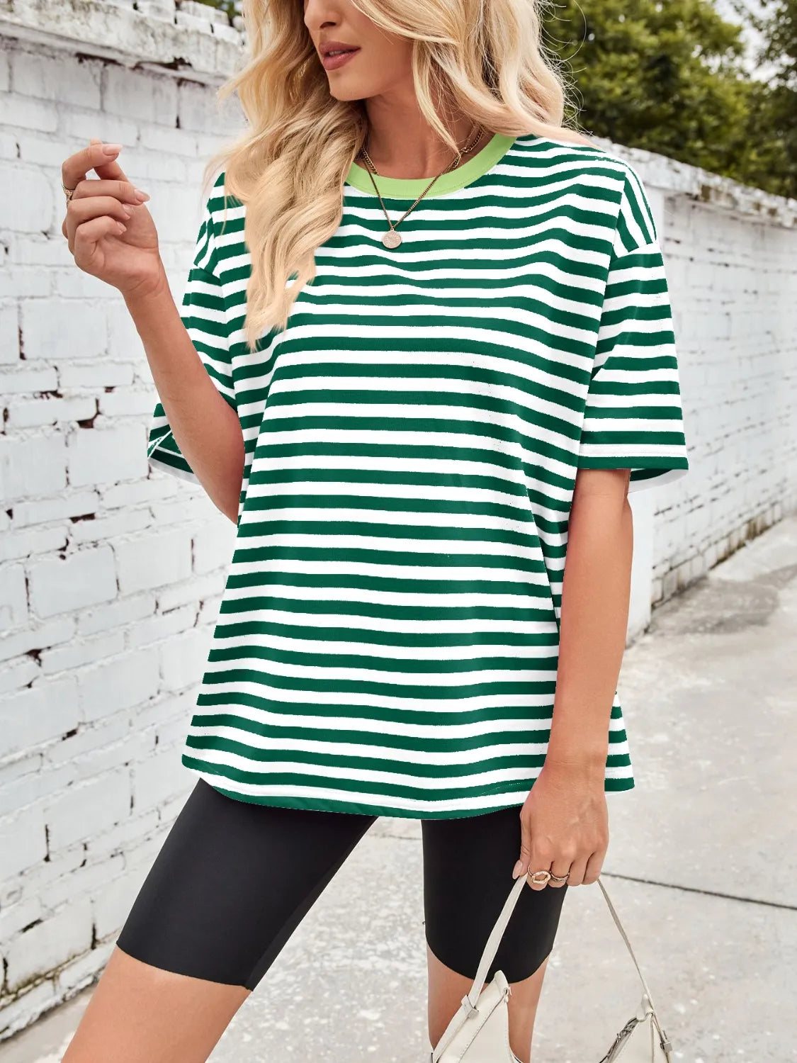 Atreoo – Contrast Striped Round Neck T-Shirt