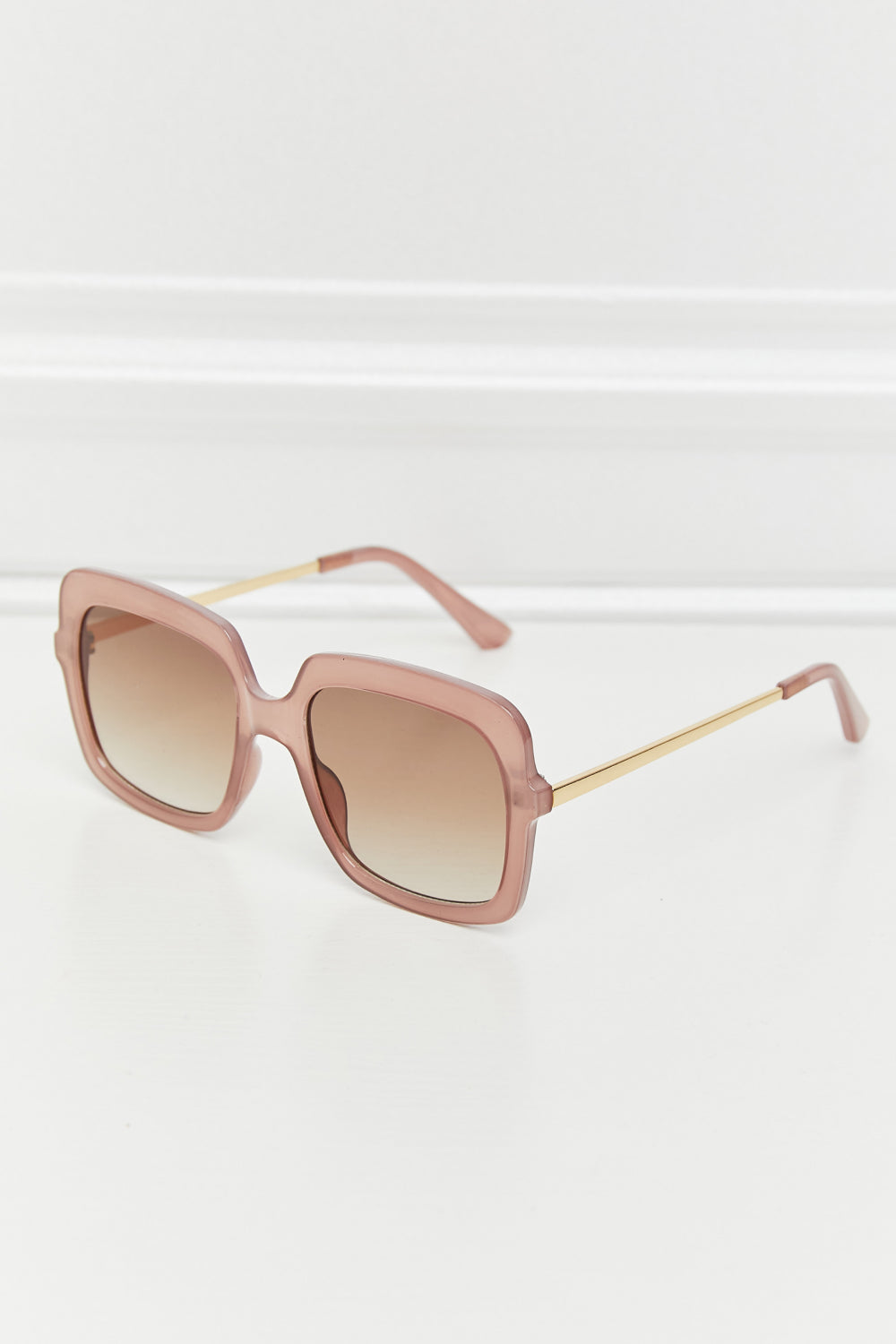 Atreoo – Square Metal-Plastic Hybrid Temple Sunglasses