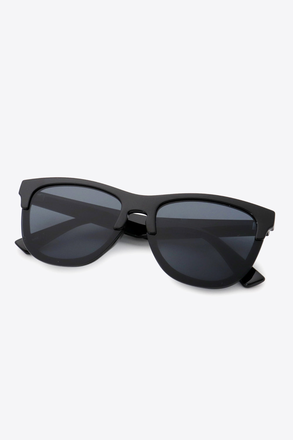Atreoo – UV400 Browline Wayfarer Sunglasses