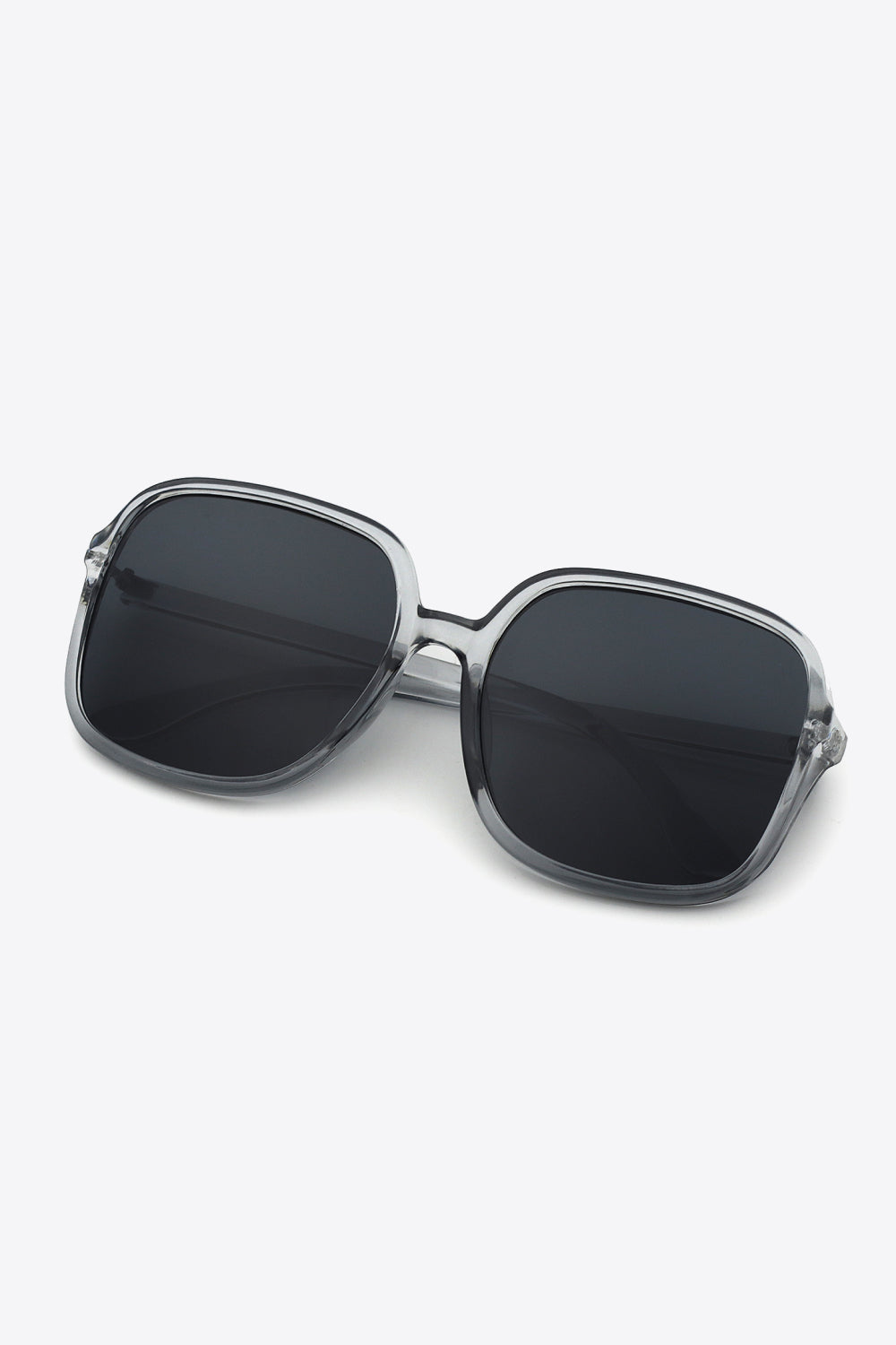 Atreoo – Polycarbonate Square Sunglasses