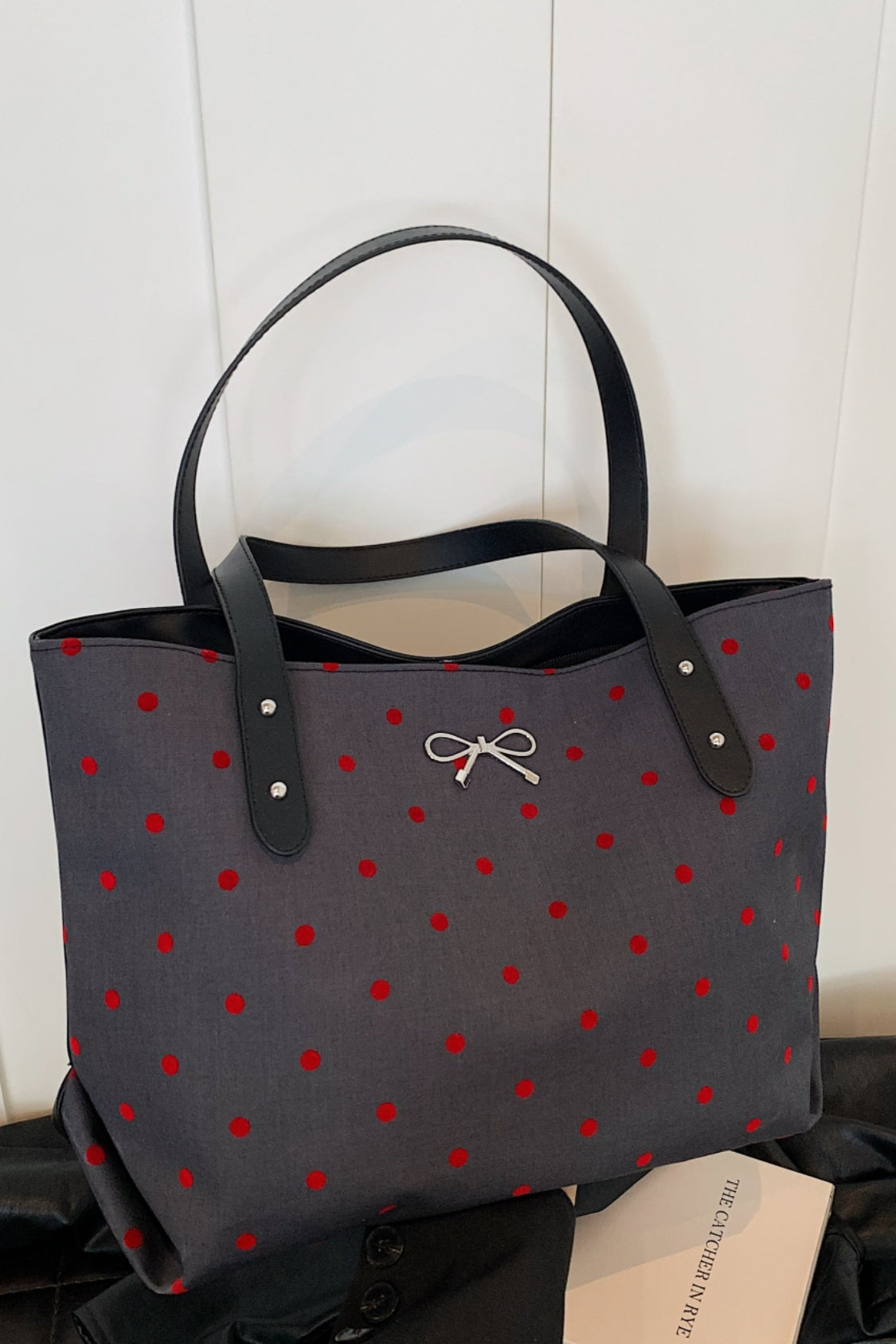 Atreoo – Polyester Bow Polka Dot Tote Bag