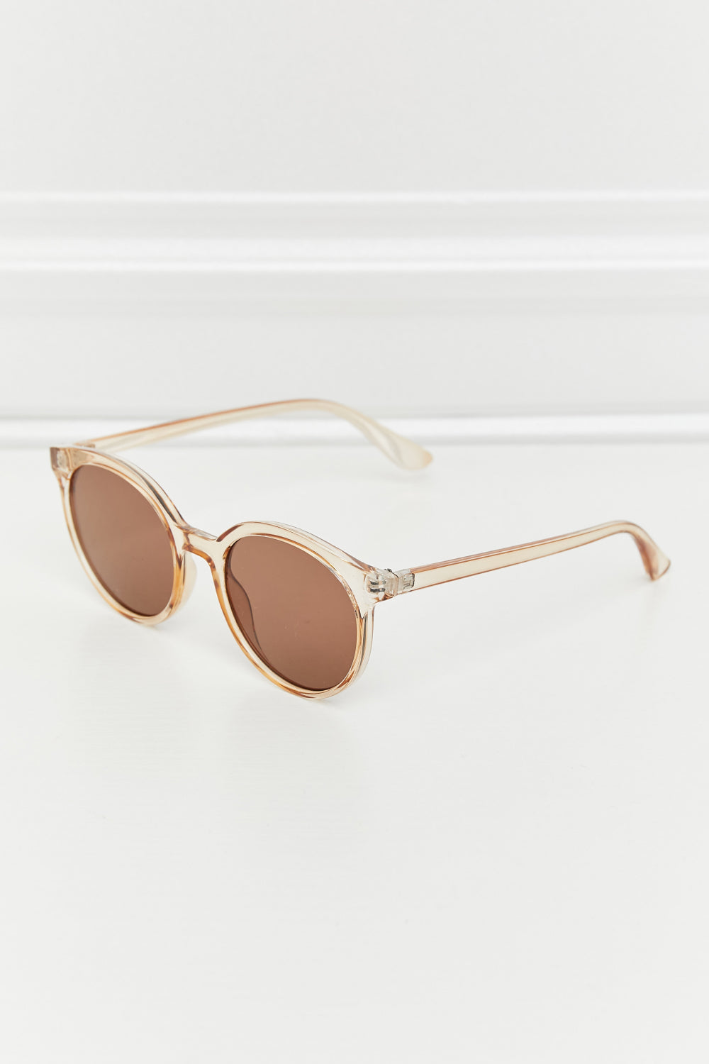 Atreoo – Round Full Rim Polycarbonate Frame Sunglasses
