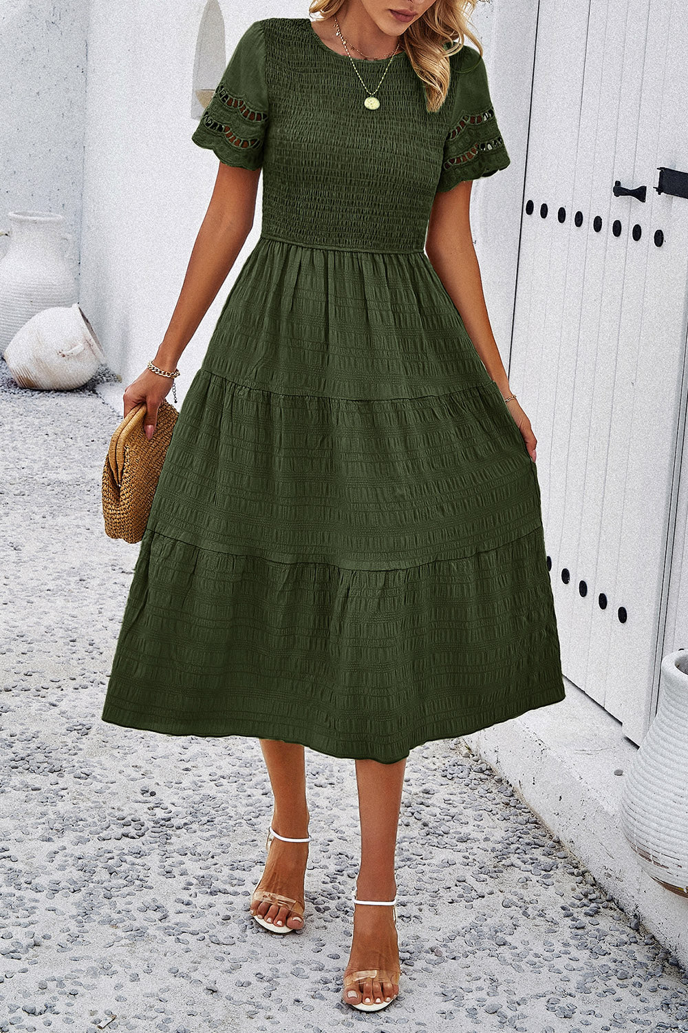 Atreoo – Devine Smocked Round Neck Short Sleeve Midi Dress